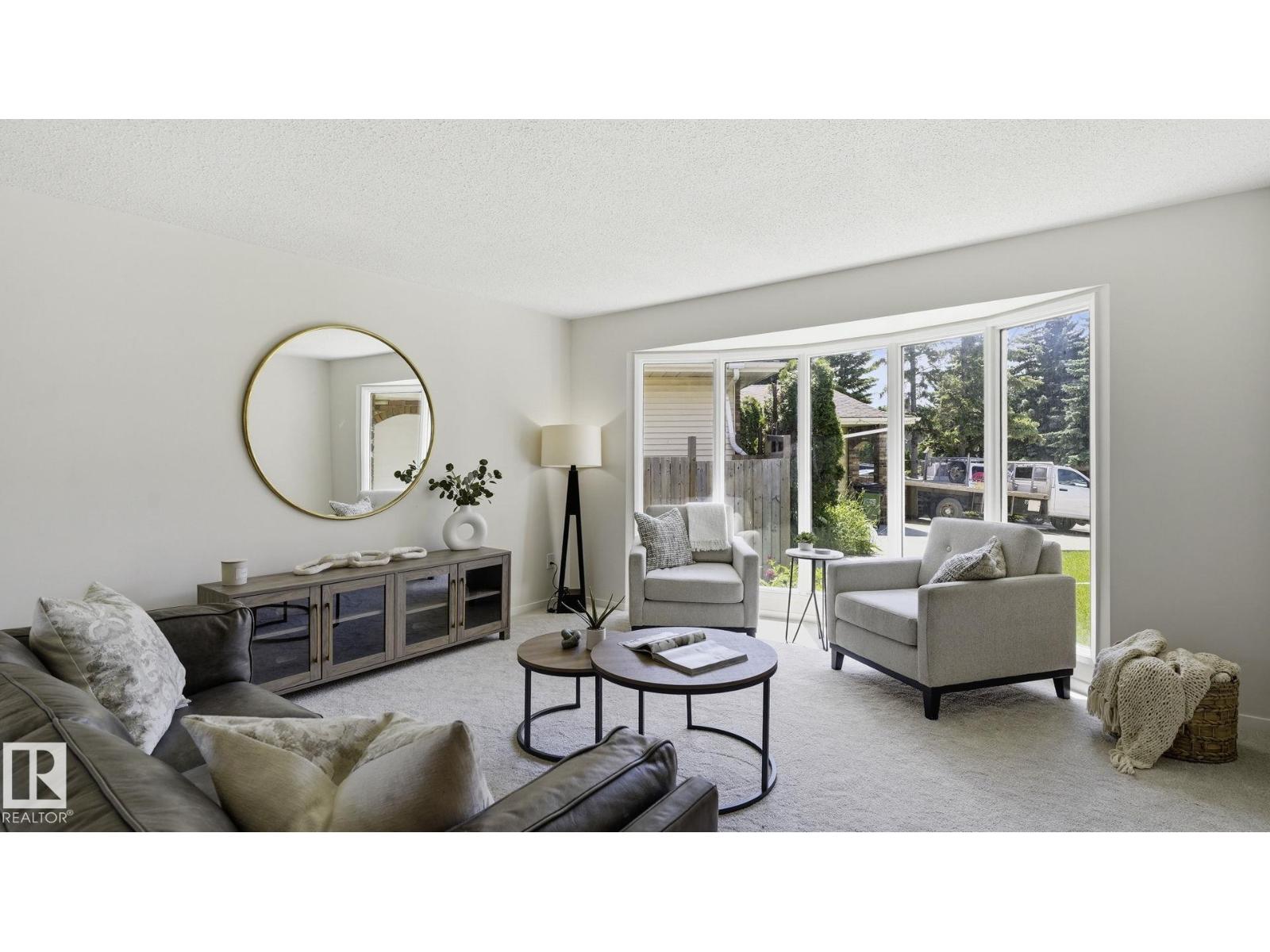 2723 83 ST NW - 3
