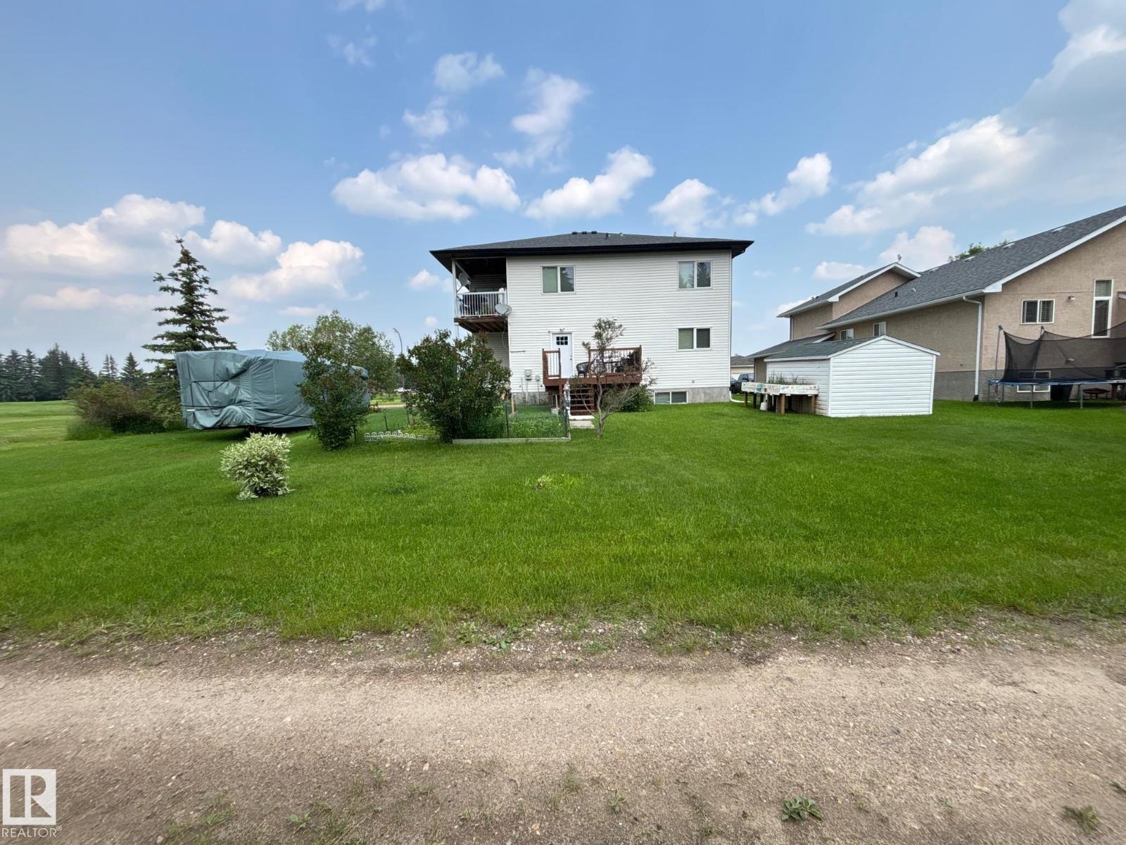 5119 56 AV — photo 39