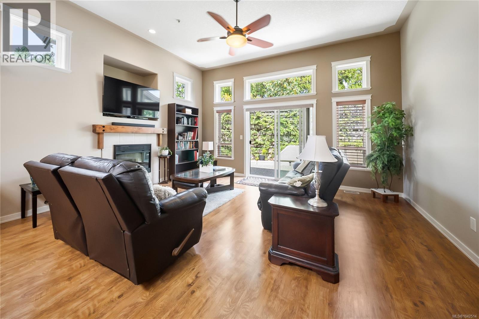 101 6281 Pleasant Ridge Pl, Nanaimo