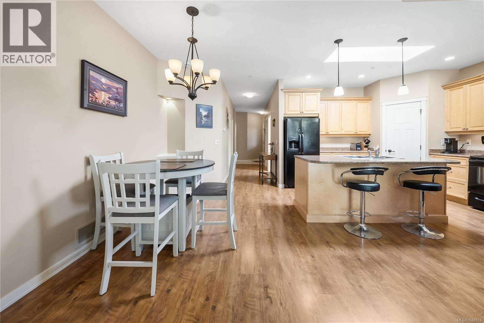 101 6281 Pleasant Ridge Pl, Nanaimo