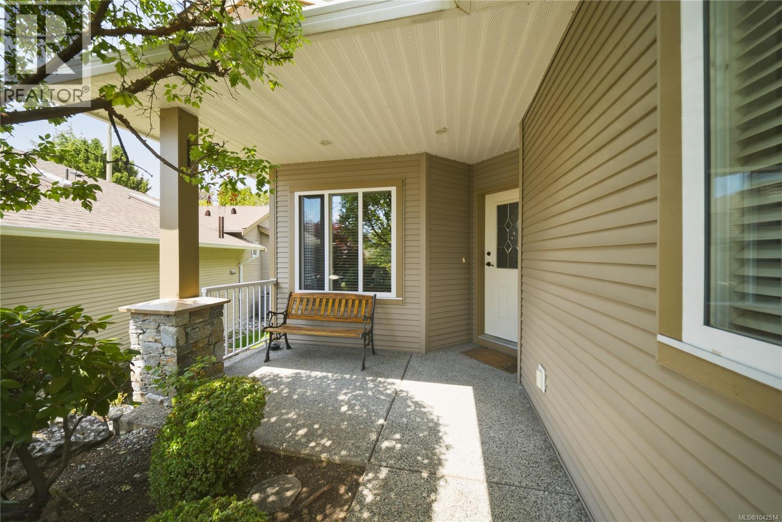 101 6281 Pleasant Ridge Pl, Nanaimo