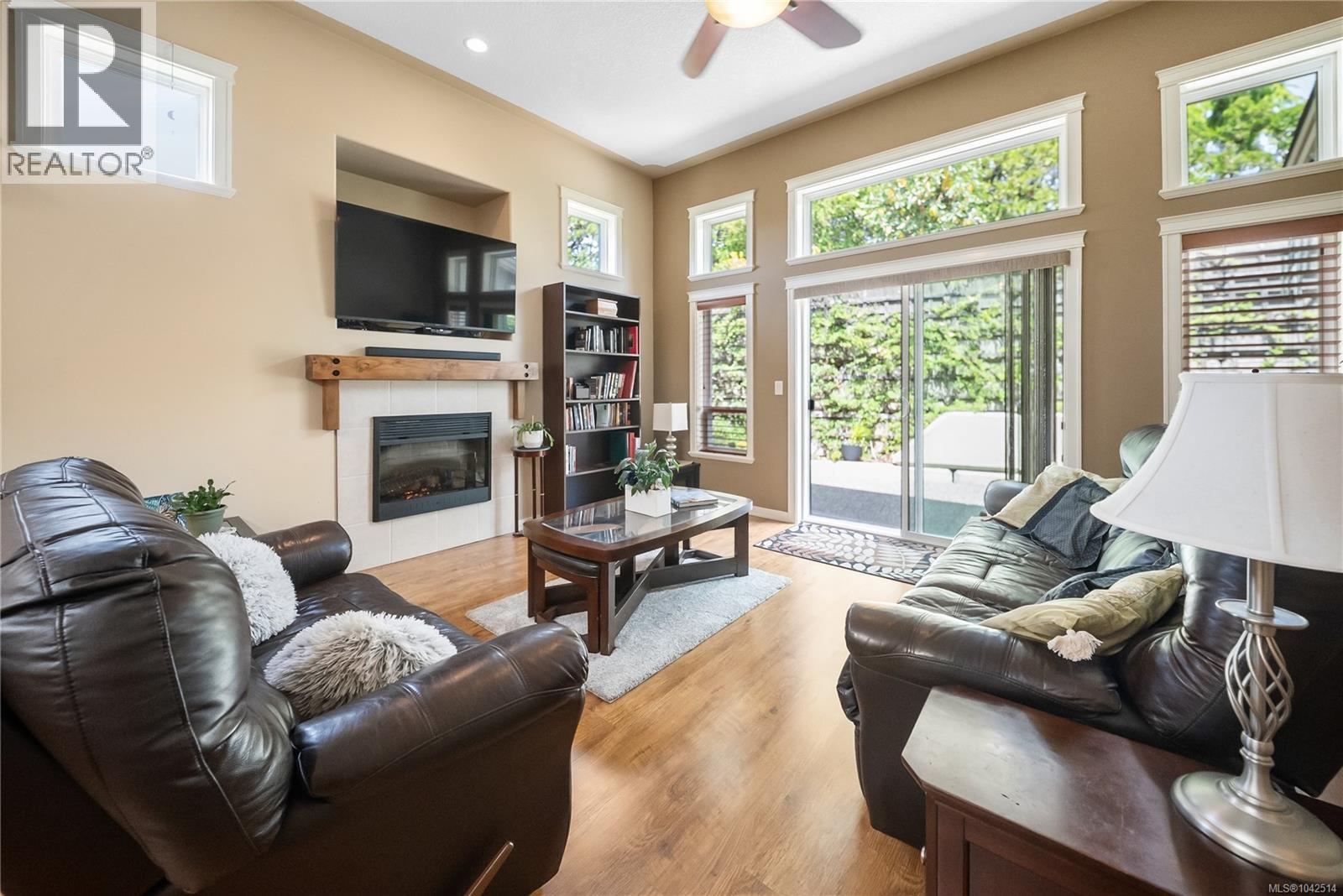 101 6281 Pleasant Ridge Pl, Nanaimo