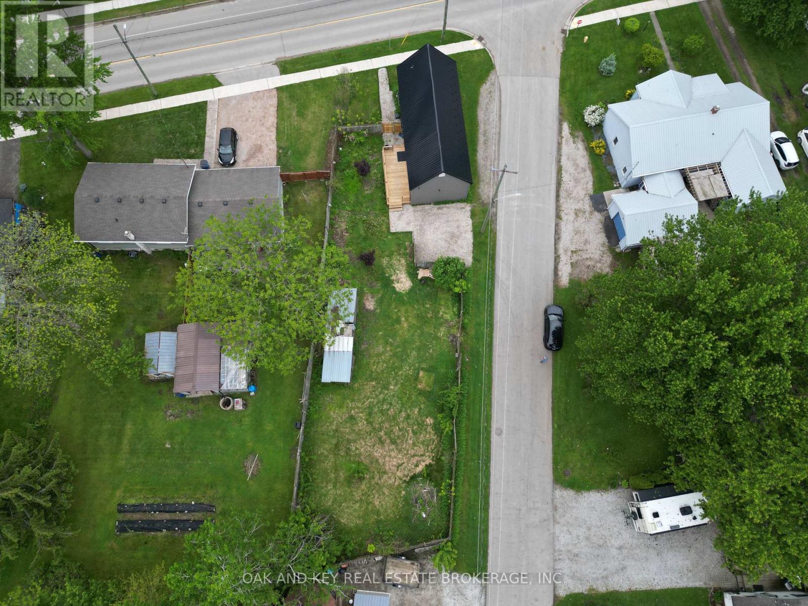 22933 HAGERTY ROAD - 33