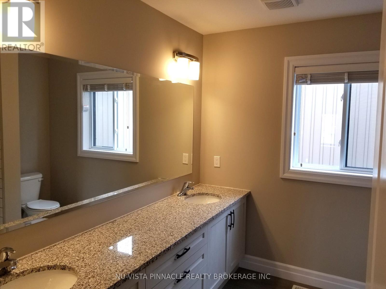 3074 TURNER CRESCENT - 15
