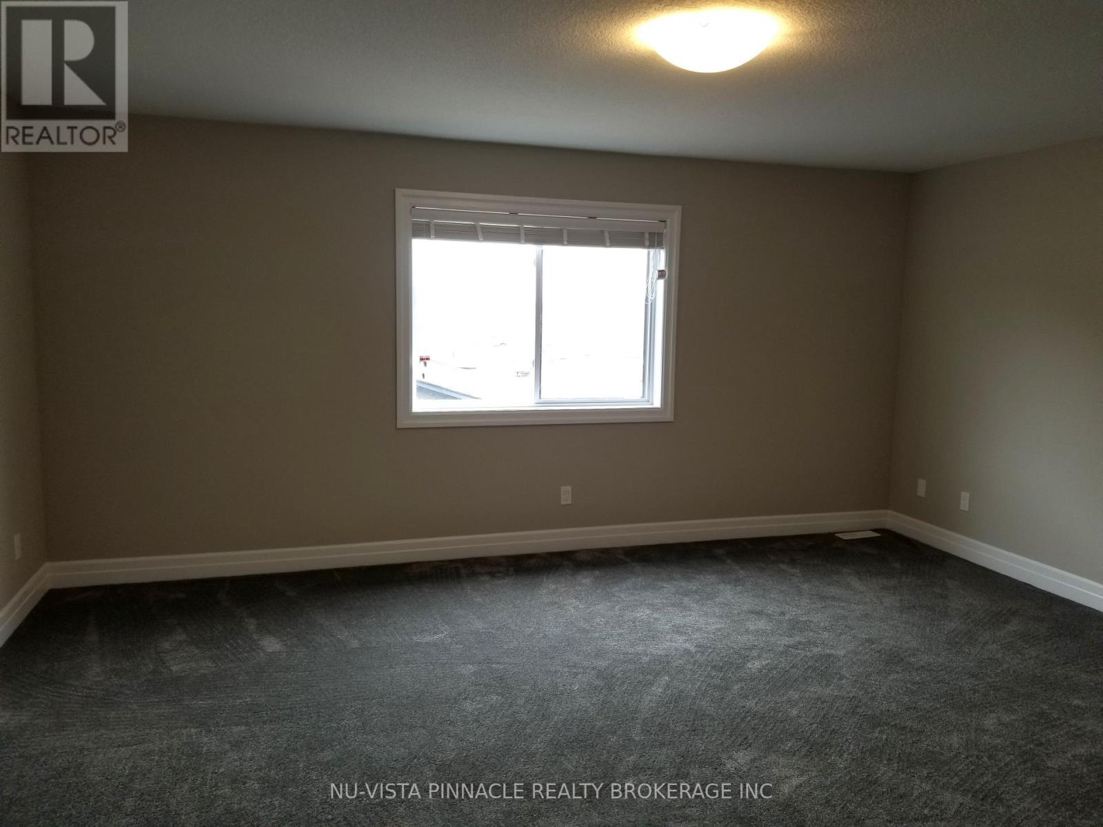 3074 TURNER CRESCENT - 19