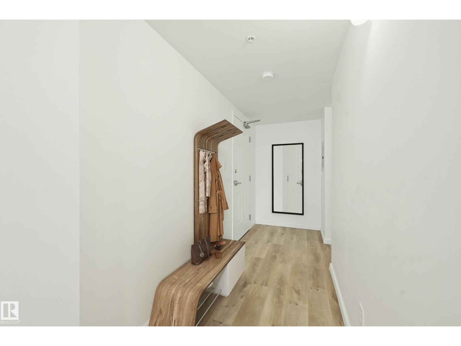 #1805 10024 JASPER AV NW - 6