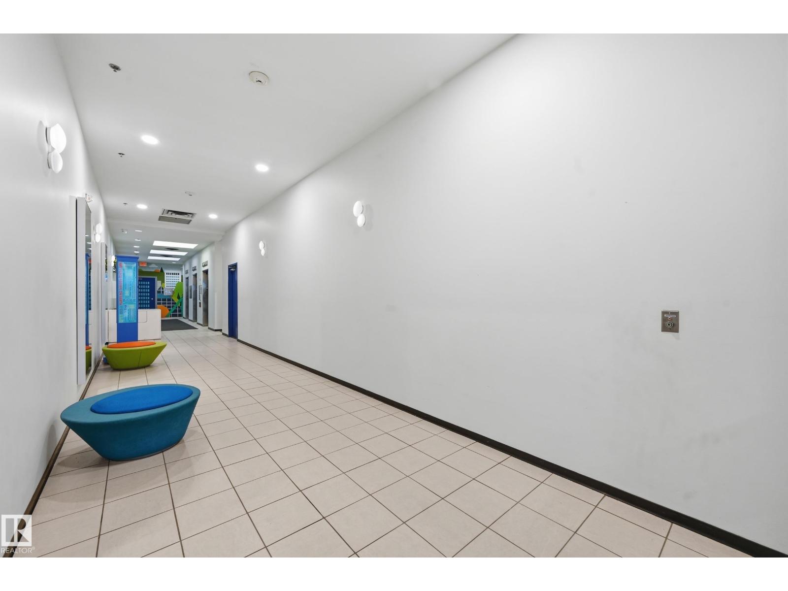 #1805 10024 JASPER AV NW - 17