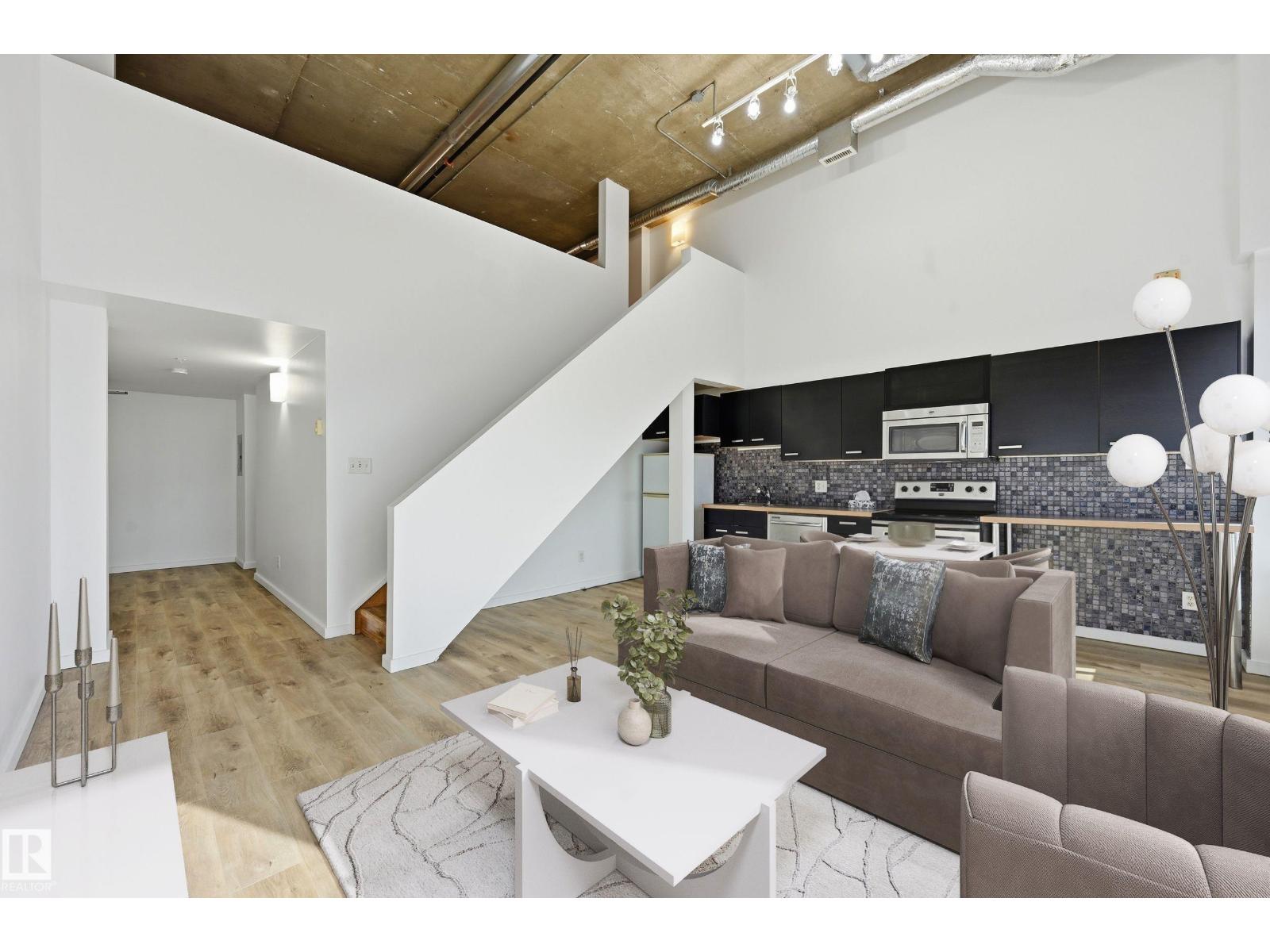 #1805 10024 JASPER AV NW - 3