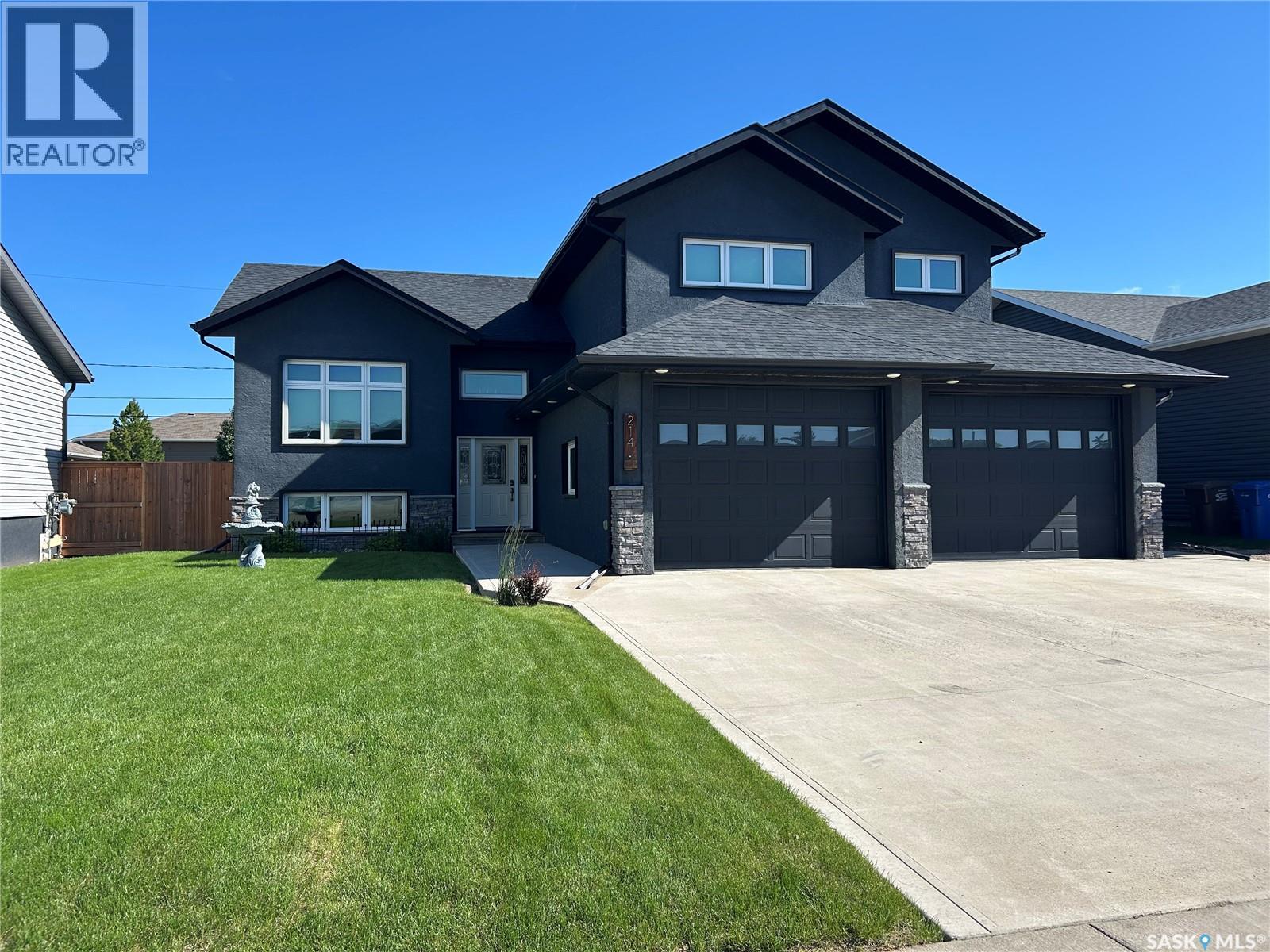 214 Elizabeth STREET - 2