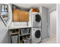 1505 Cedar Street, Golden, BC V0A1H6 Photo 30