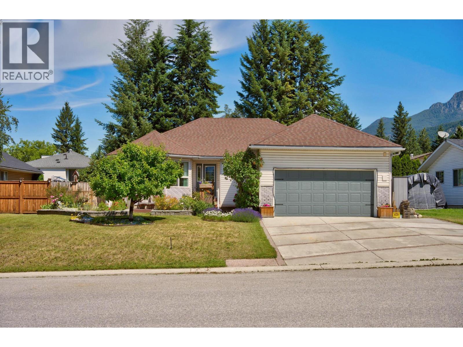 1505 Cedar Street - 2