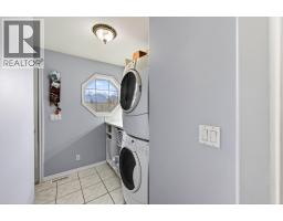 1505 Cedar Street, Golden, BC V0A1H6 Photo 32