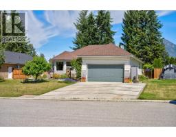1505 Cedar Street, Golden, BC V0A1H6 Photo 86