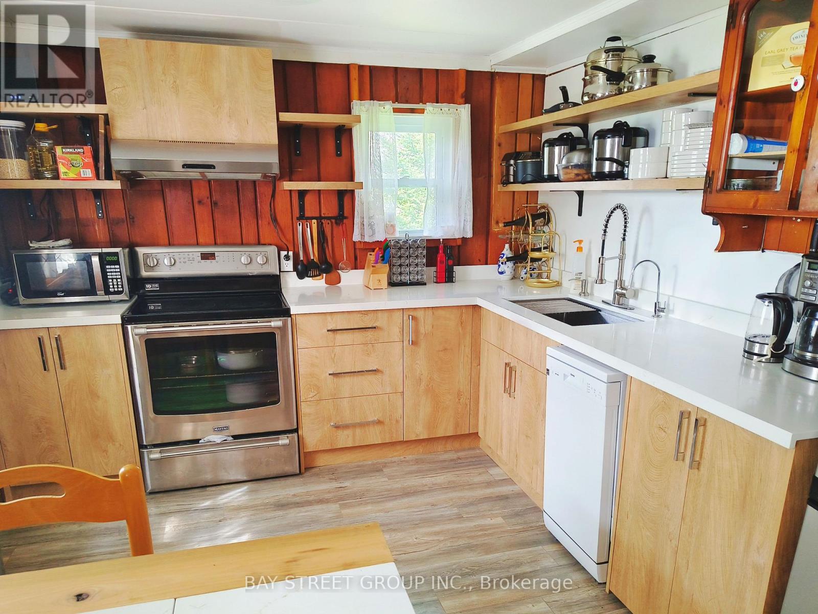 1355 CANAL ROAD - 15