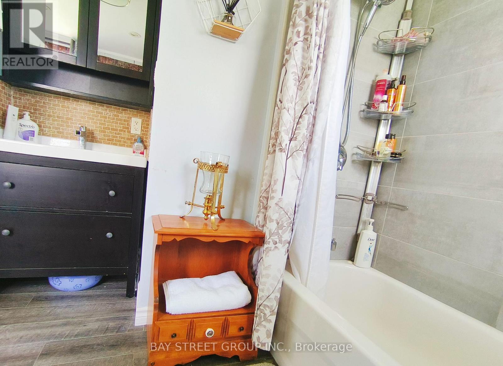 1355 CANAL ROAD - 19