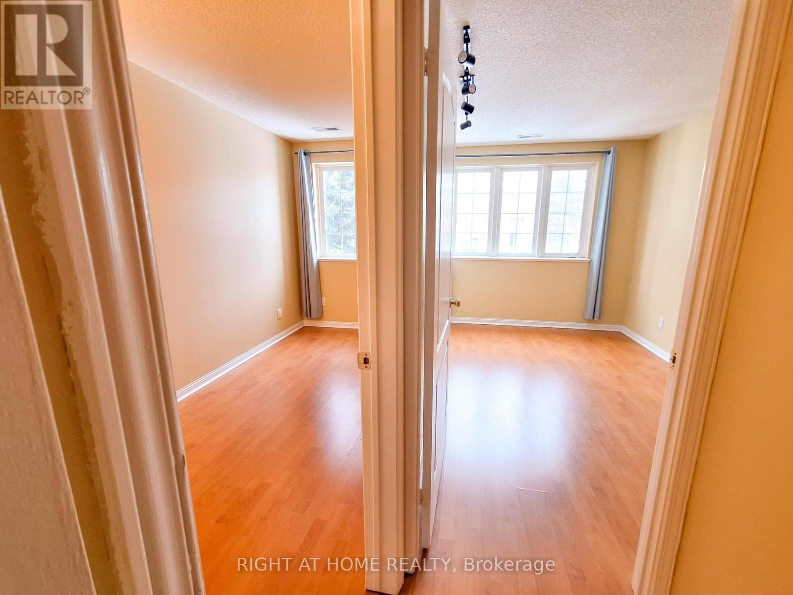 821 GRANDVIEW WAY - Image 25