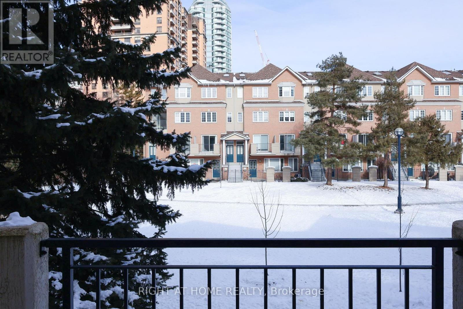 821 GRANDVIEW WAY - 6