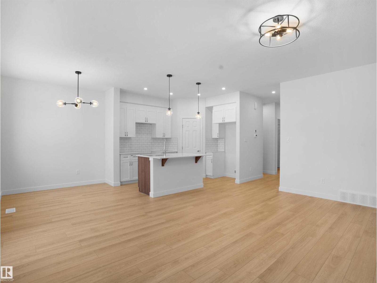 17736 7 ST NE - 15