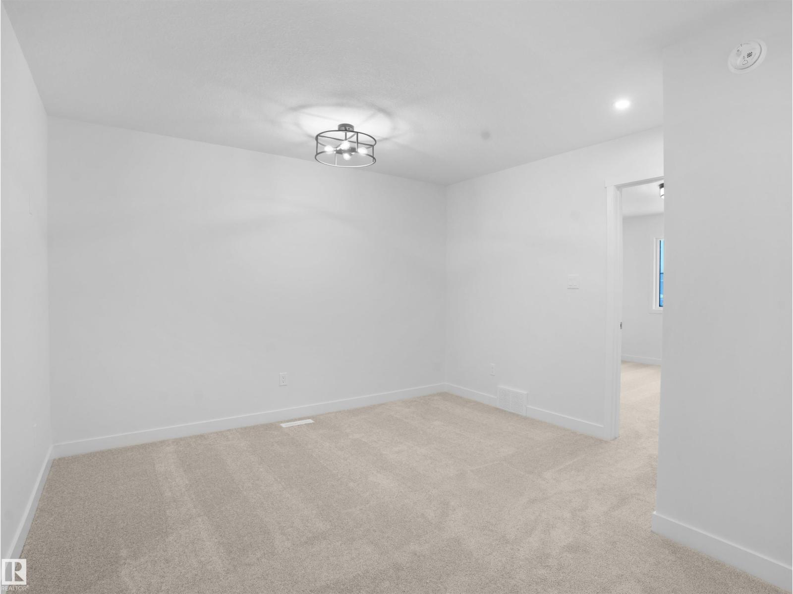 17736 7 ST NE - 18