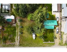 Lots 22, 23, 24 Main Street, Lardeau, BC V0G1M0 Photo 9