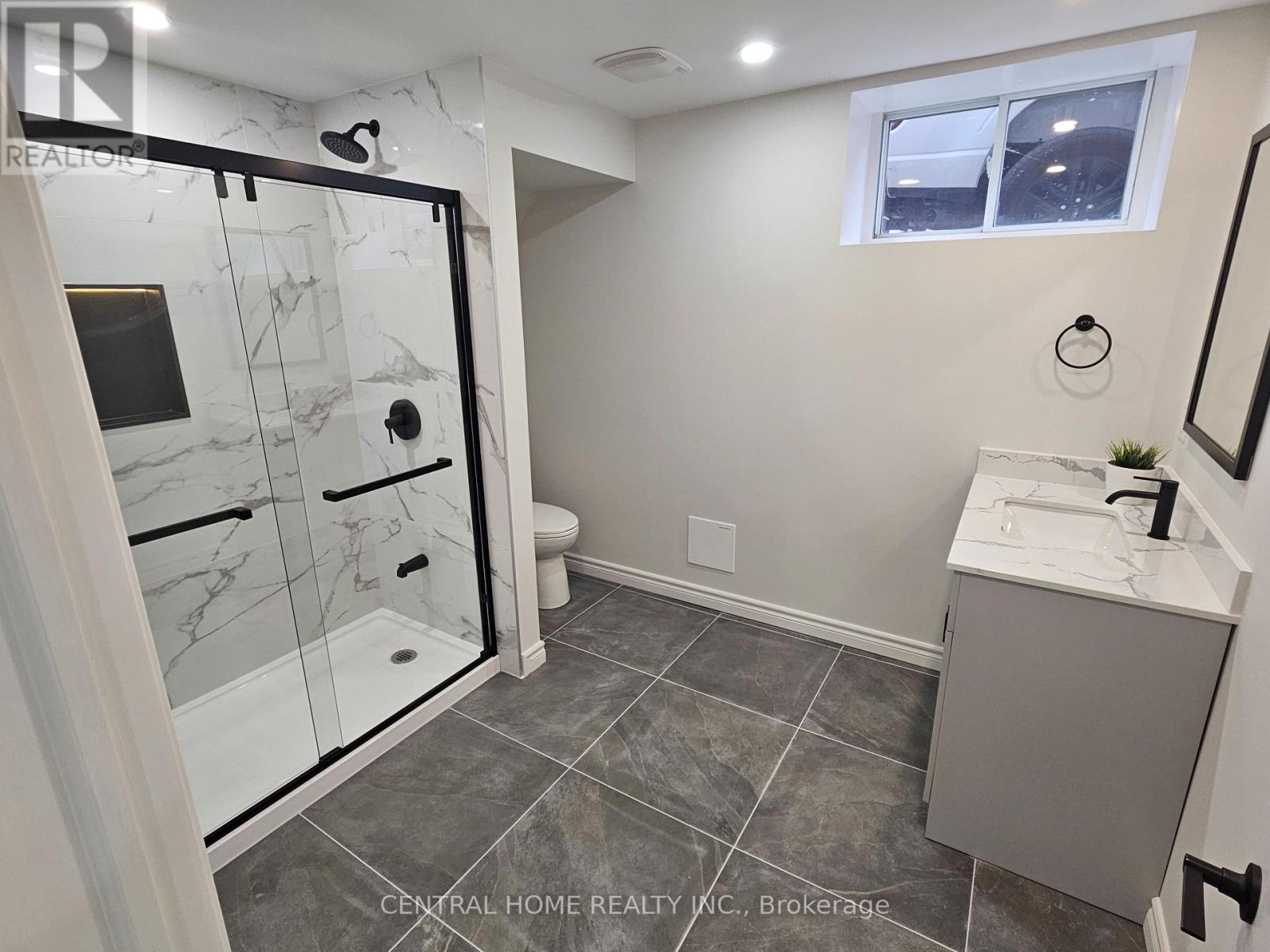 137 WILLOW LANE - 17