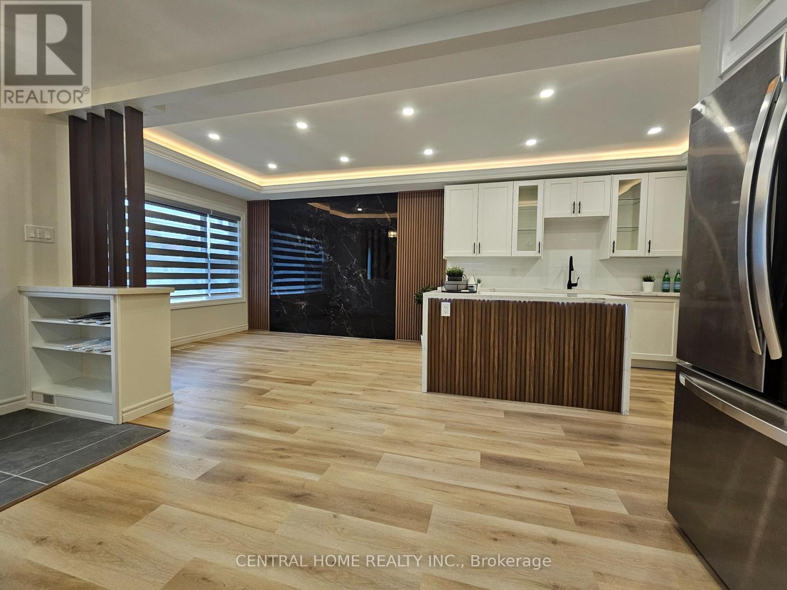 137 WILLOW LANE - 4