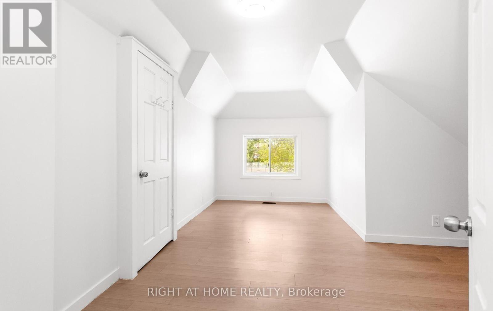 193 MADISON AVENUE S - 20