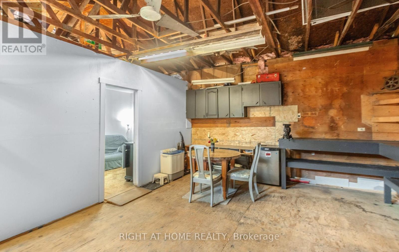 193 MADISON AVENUE S - 34