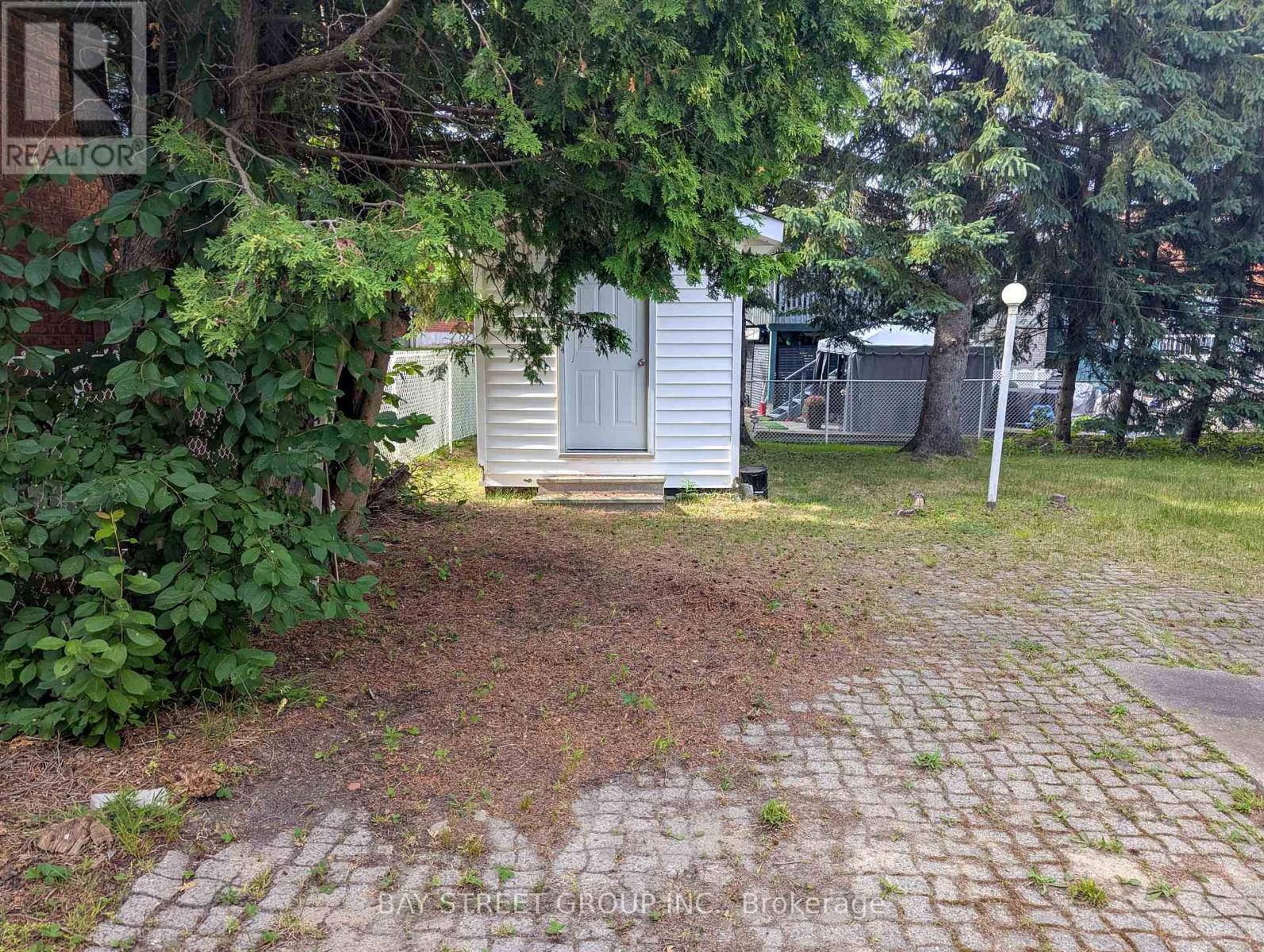 1688 LAMOTHE STREET - Image 34