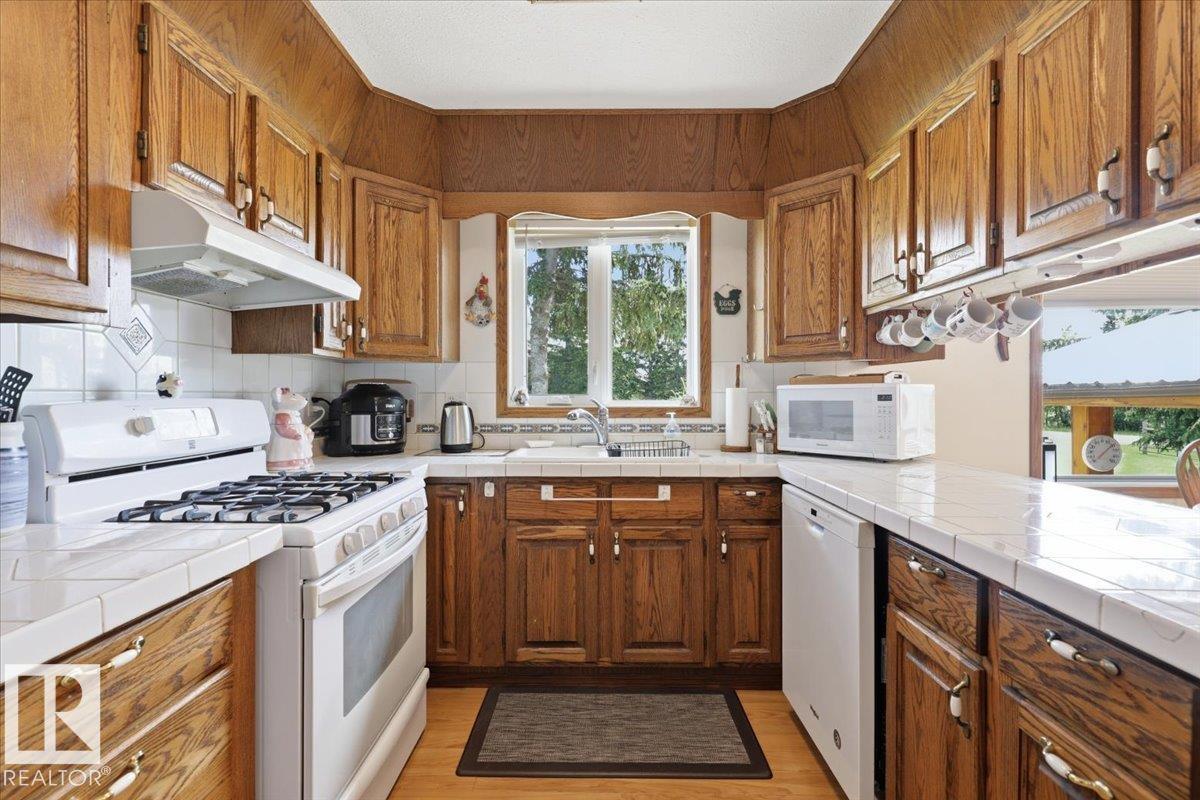 32052 Twp Rd 452 - photo 4