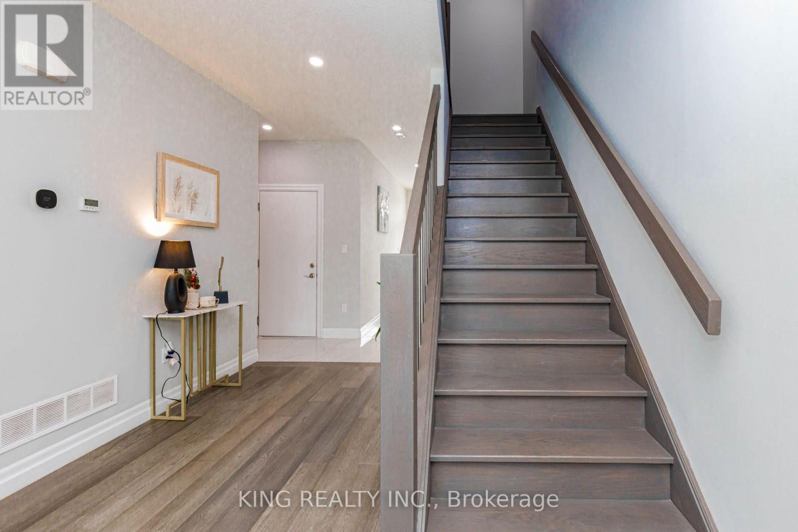584 CHELTON ROAD - 20
