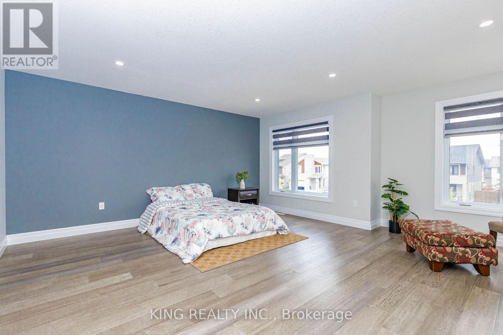 584 CHELTON ROAD - 23
