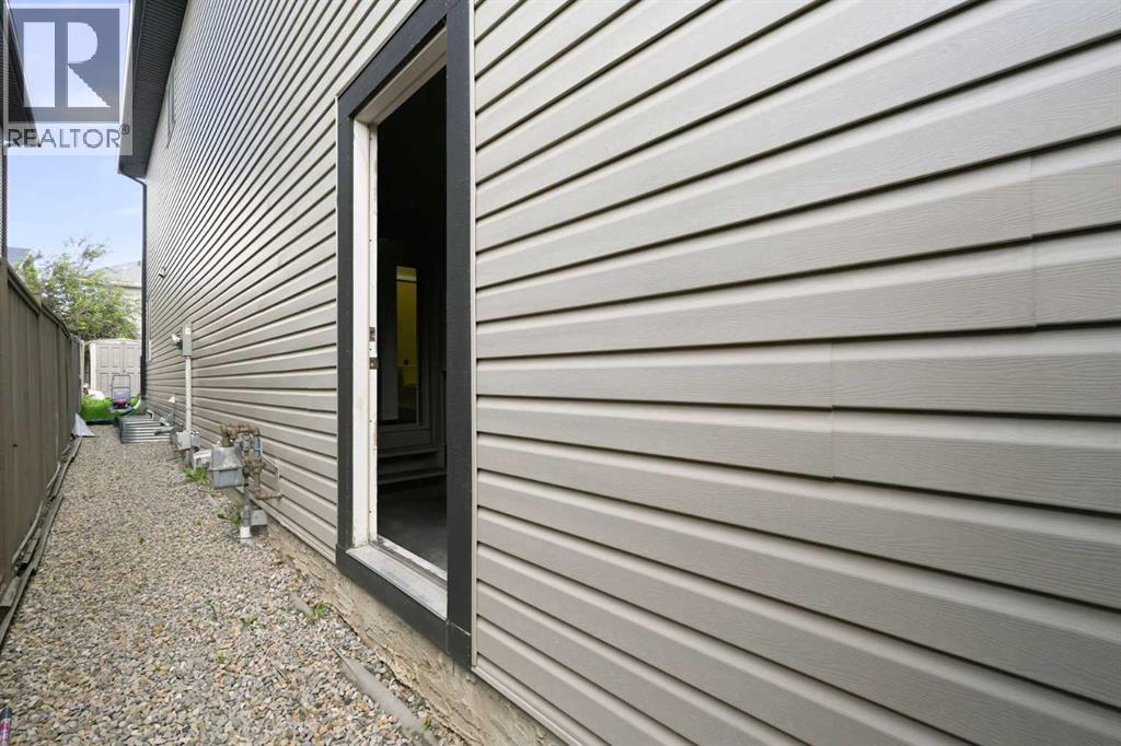 509 New Brighton Drive SE - 38