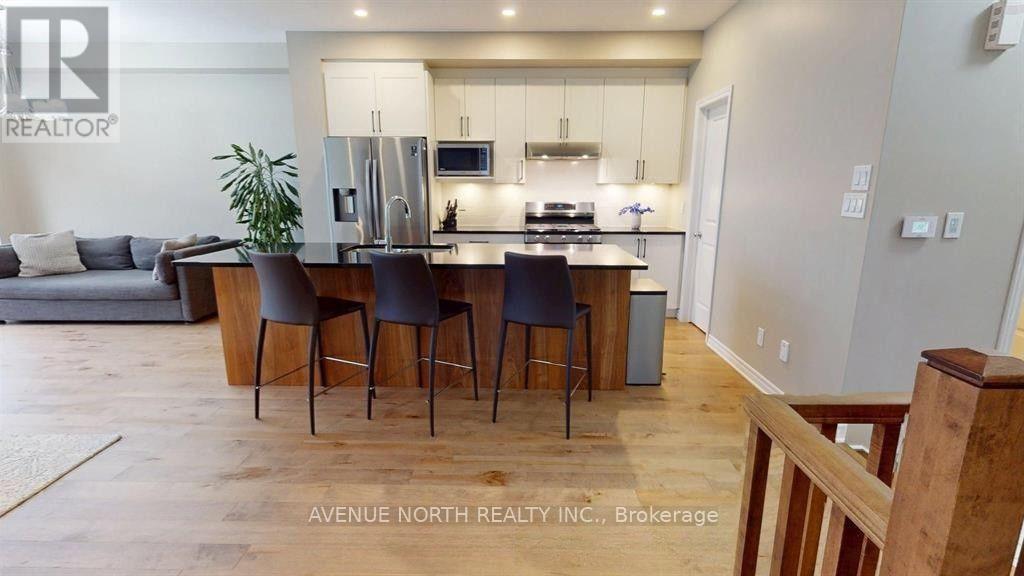 3 Bed, 3 Bath House for Sale in Ottawa – 881 ANTONIO FARLEY STREET, Ottawa – MLS# X13536050 - Image 8