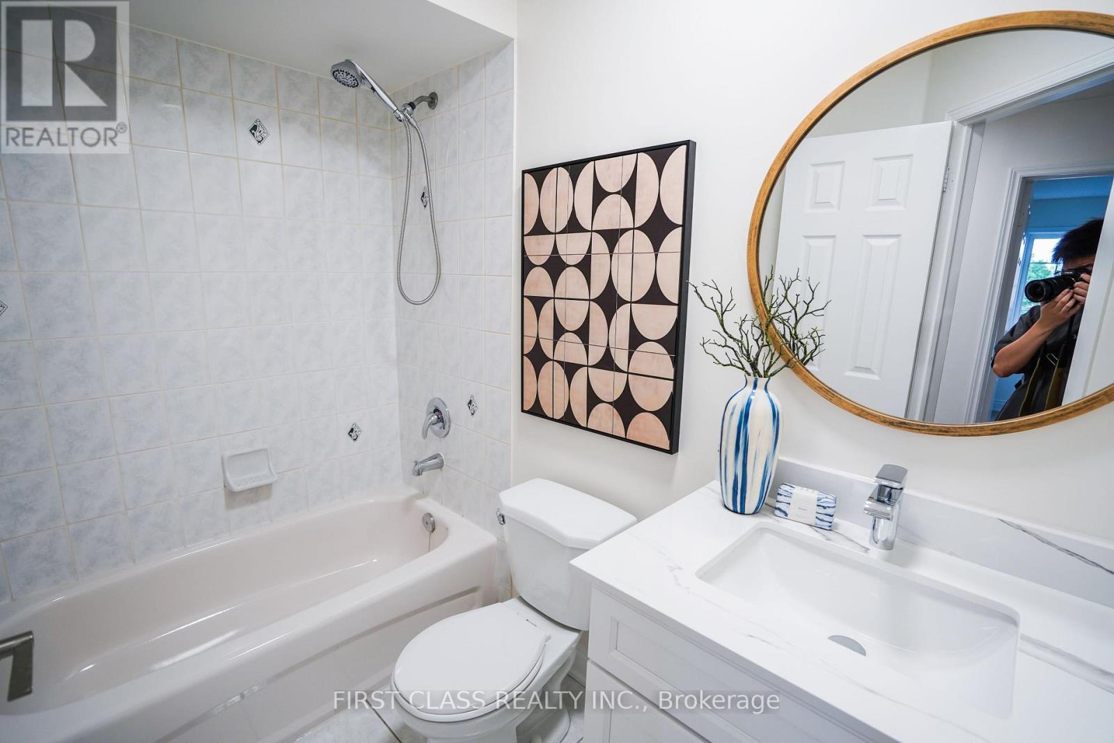153 SHEPTON WAY - 14