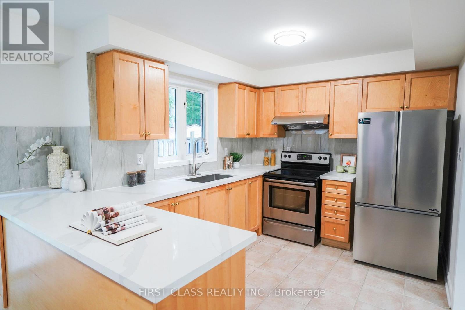 153 SHEPTON WAY - 5