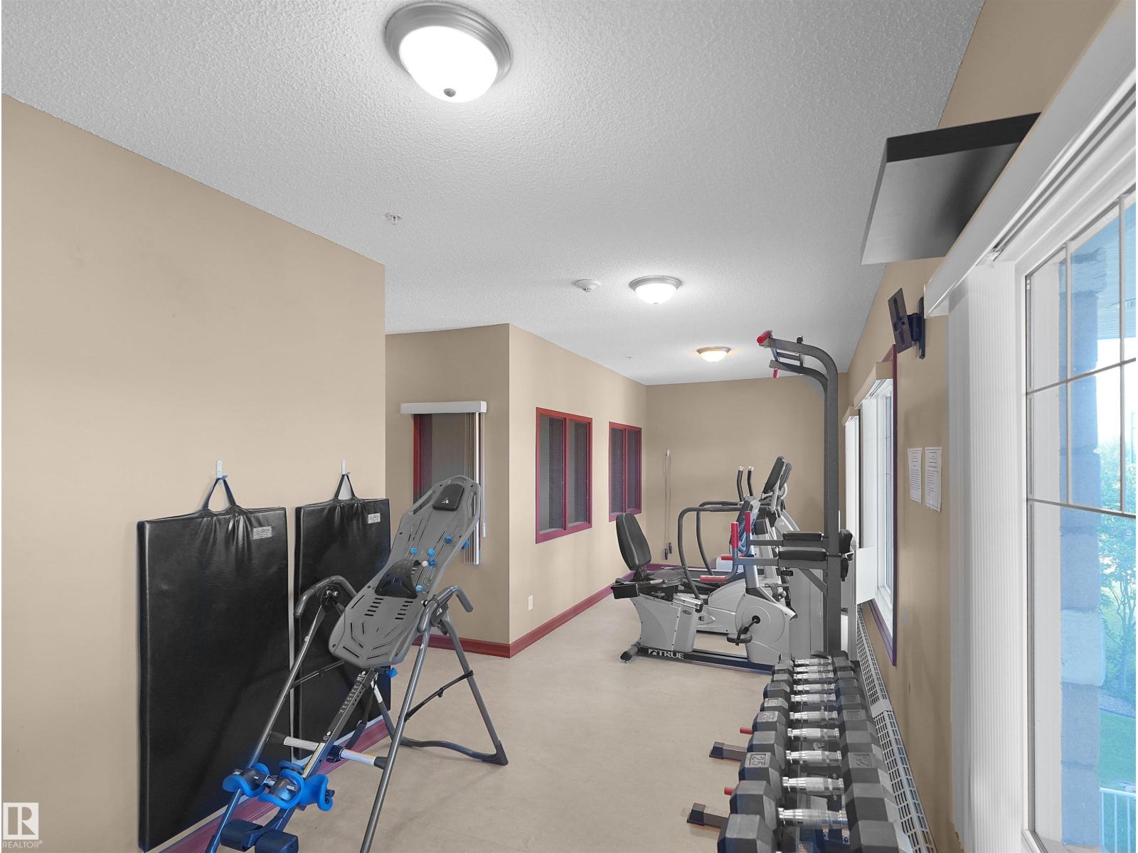 #106 263 MACEWAN RD SW - 33