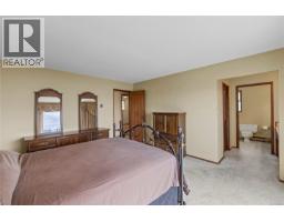 718 Isle View Pl, Nanaimo, BC V9V1B4 Photo 28