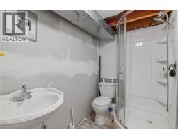718 Isle View Pl, Nanaimo, BC V9V1B4 Photo 51