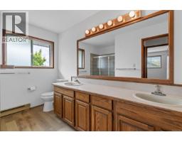 718 Isle View Pl, Nanaimo, BC V9V1B4 Photo 30