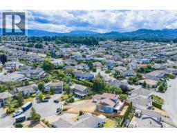 718 Isle View Pl, Nanaimo, BC V9V1B4 Photo 71