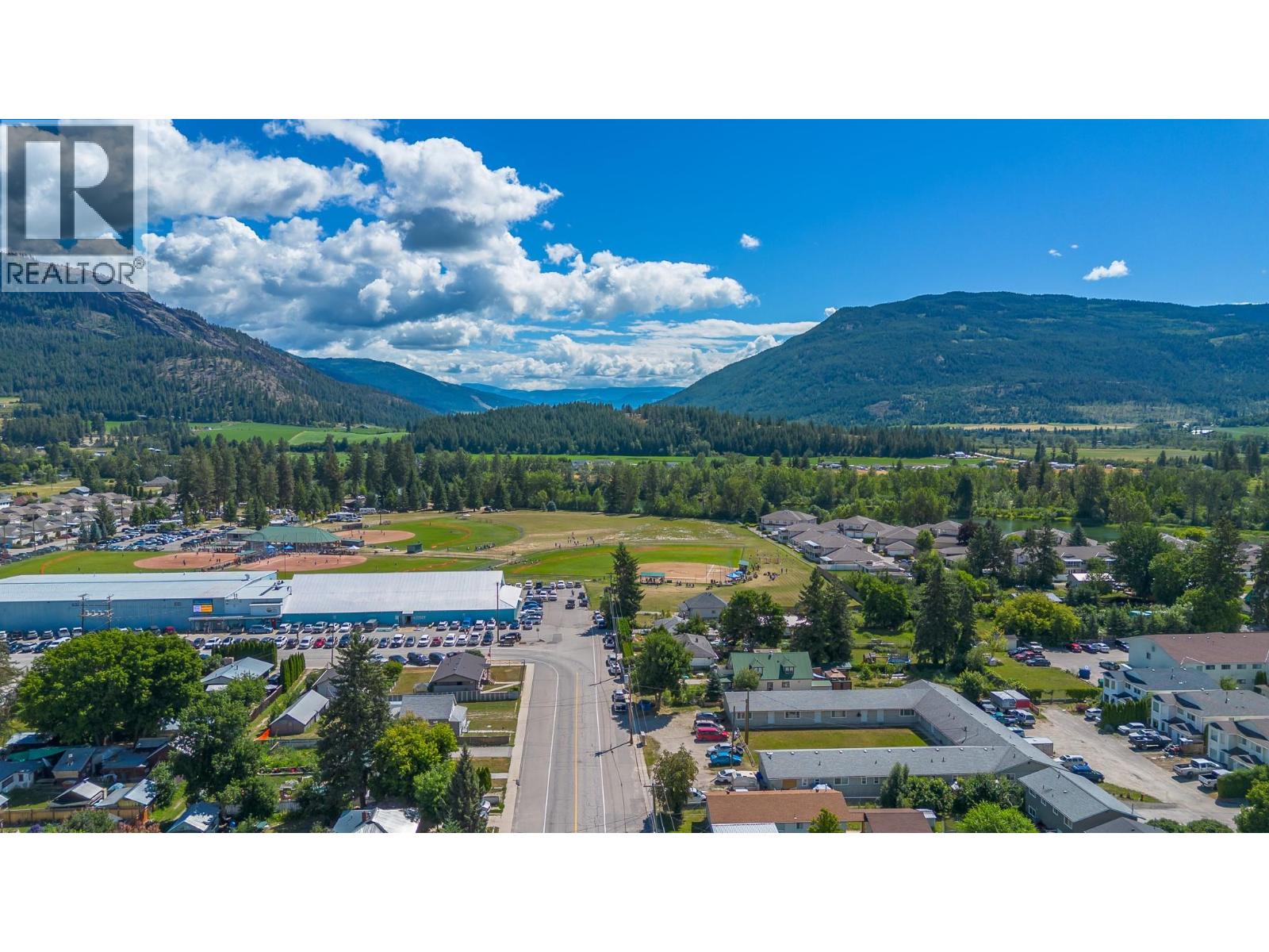  403 Howard Avenue, Enderby