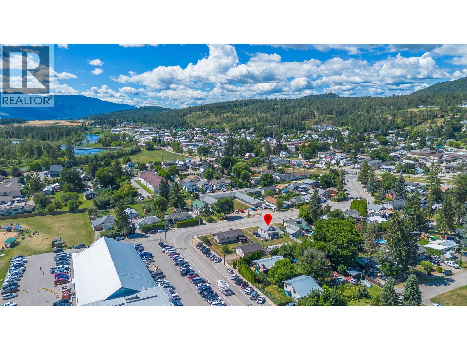  403 Howard Avenue, Enderby