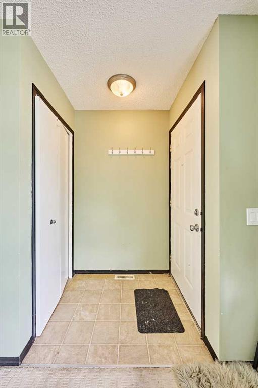 225 ELGIN Gardens SE - 13
