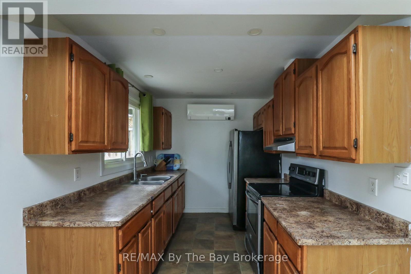 54 HOMEWOOD AVENUE - 17