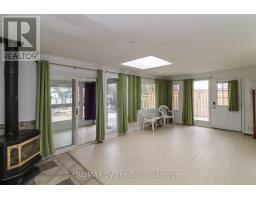 54 Homewood Avenue, Wasaga Beach, ON L9Z2M2 Photo 18