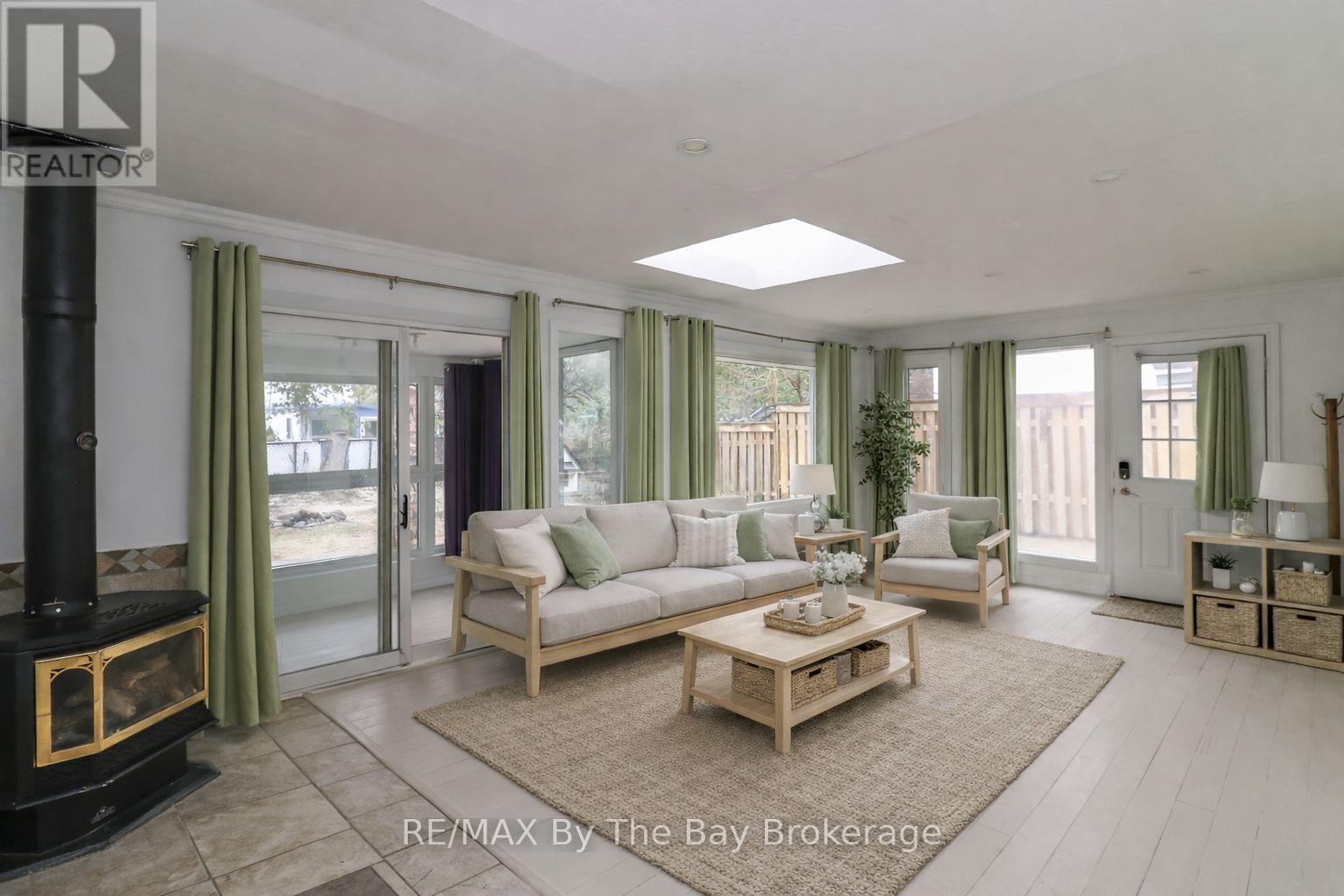 54 HOMEWOOD AVENUE - 8
