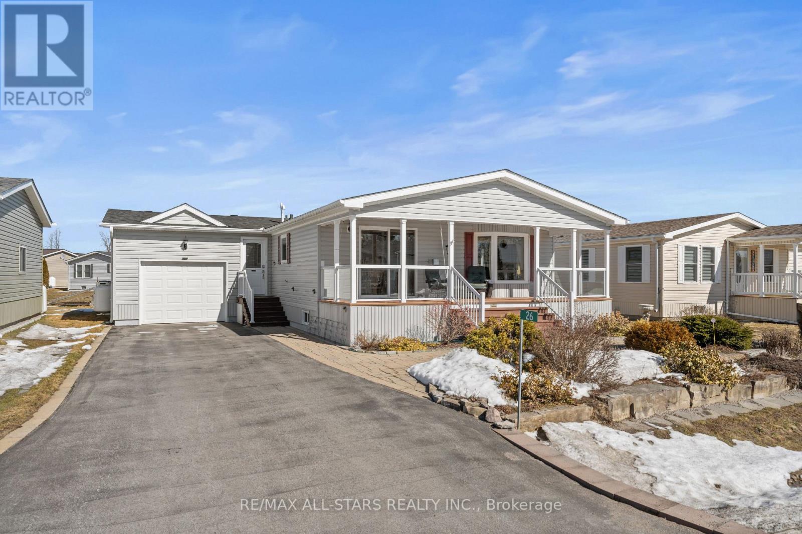 26 CREEKSIDE CIRCLE - 44