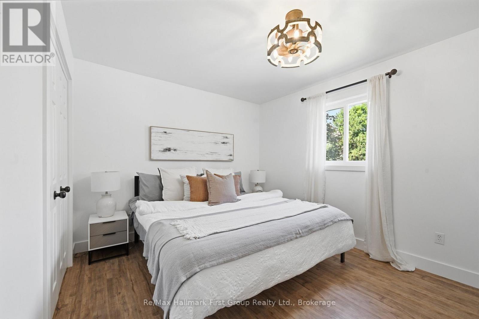 130 ST. ANDREWS DRIVE - 24