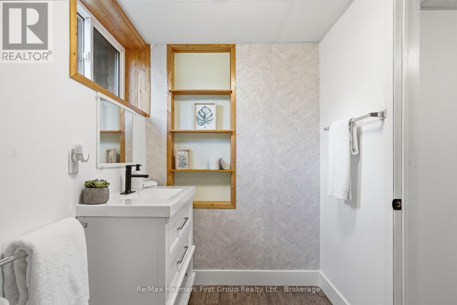 130 ST. ANDREWS DRIVE - 37